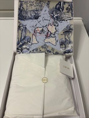 Dior Around the World 500 Piece Puzzle Exclusive Gift, New And Sealed